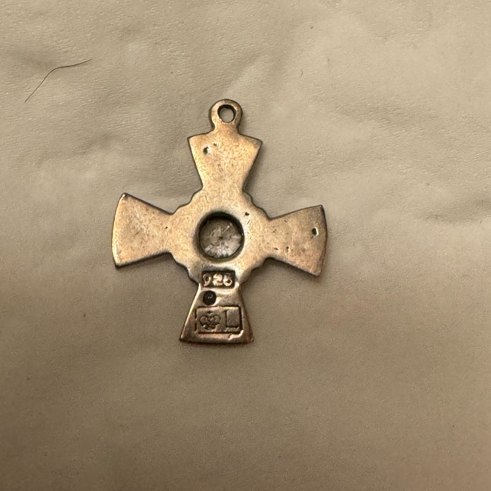 Lee Brevard Julia Cross earring single